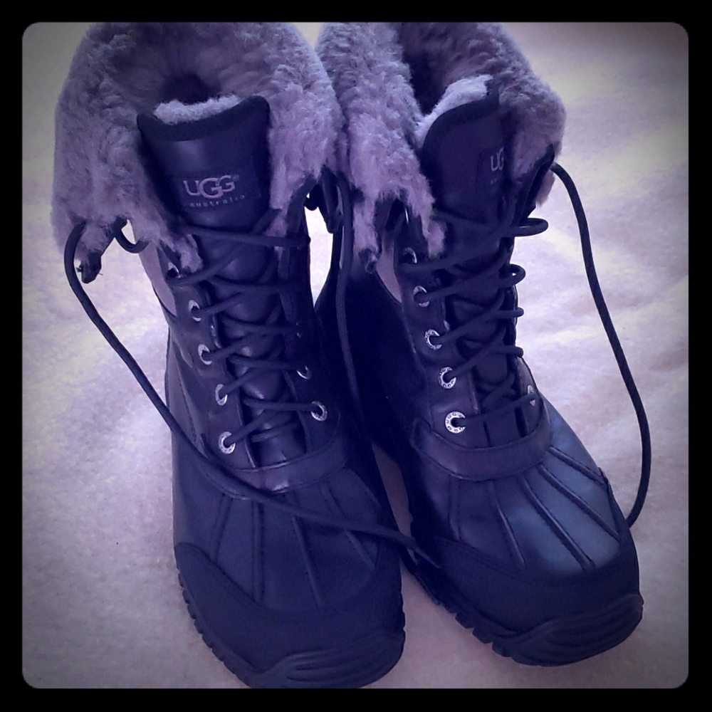 Ugg boots like new